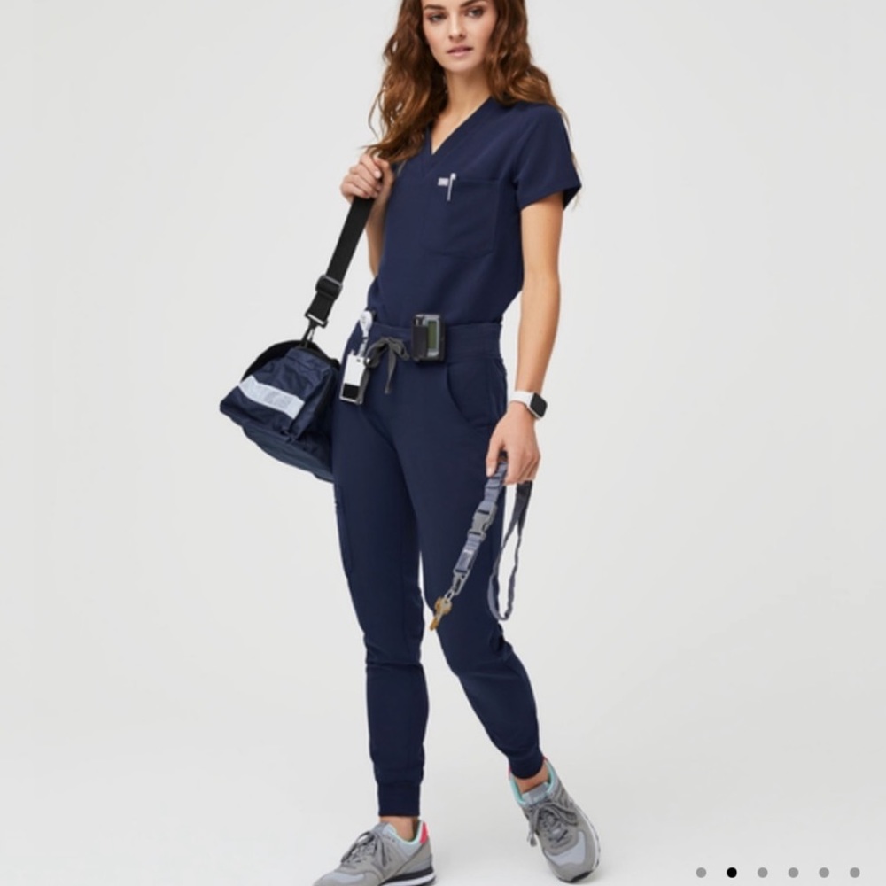NWT Figs Zamora Joggers Women’s